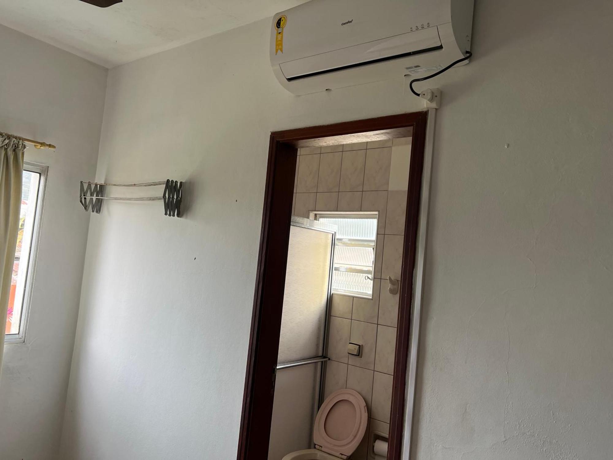Aptos Familia Com Ar Condicionado Ubatuba Praia Pereque Acu Luaran gambar