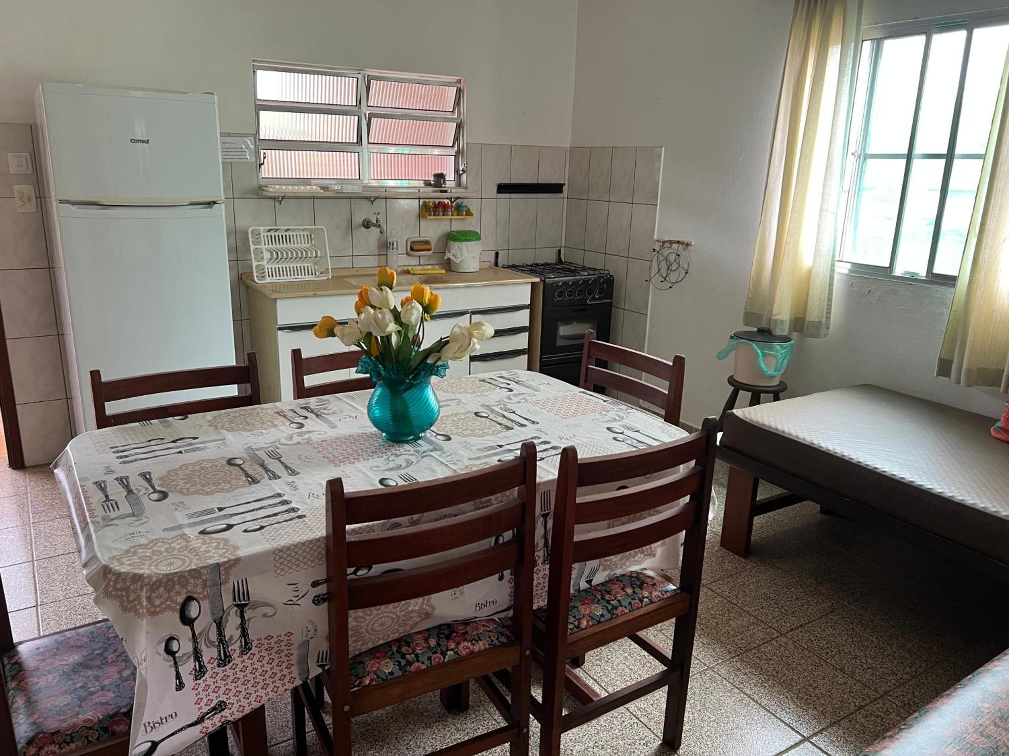 Aptos Familia Com Ar Condicionado Ubatuba Praia Pereque Acu Luaran gambar