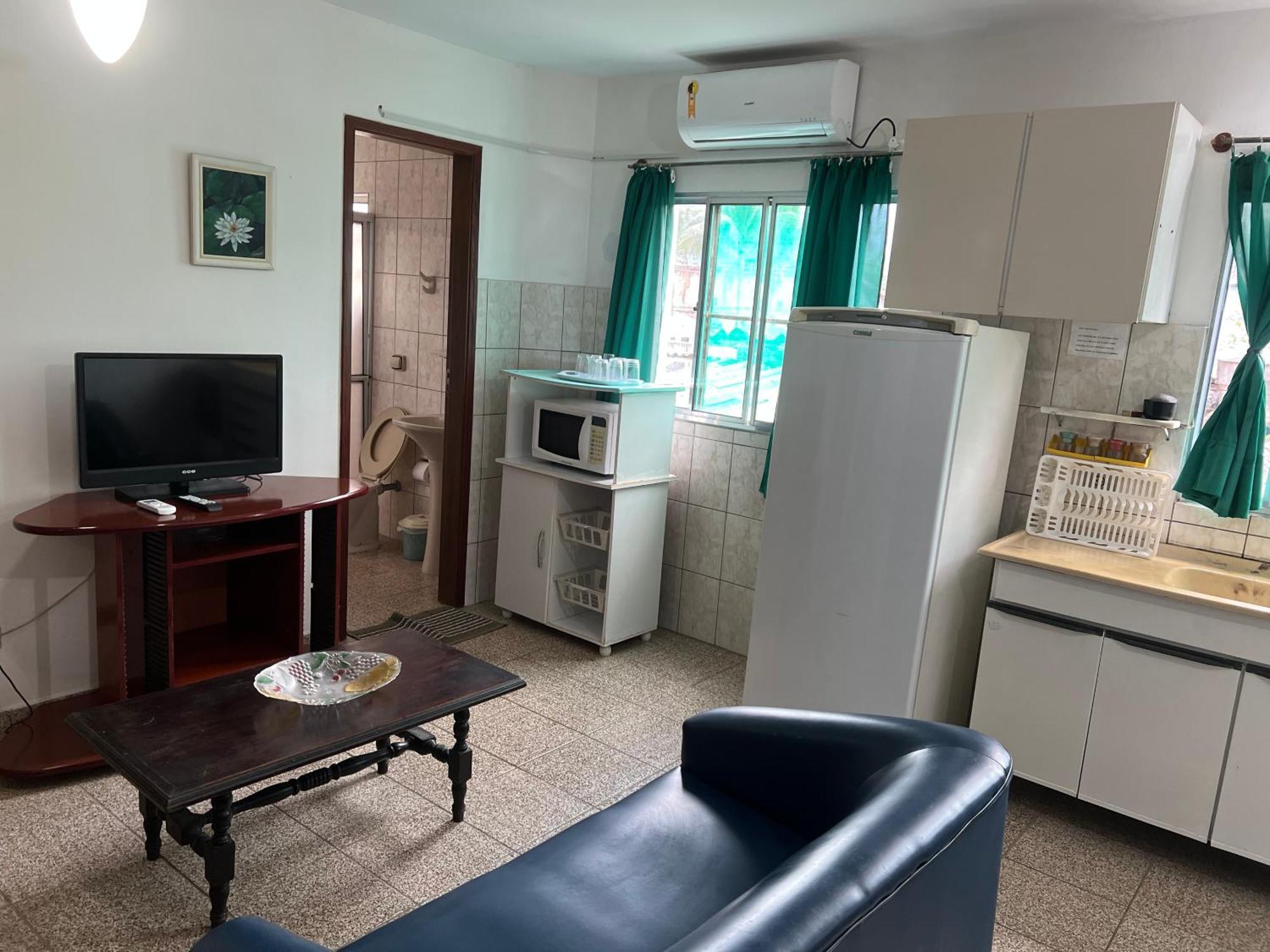 Aptos Familia Com Ar Condicionado Ubatuba Praia Pereque Acu Luaran gambar