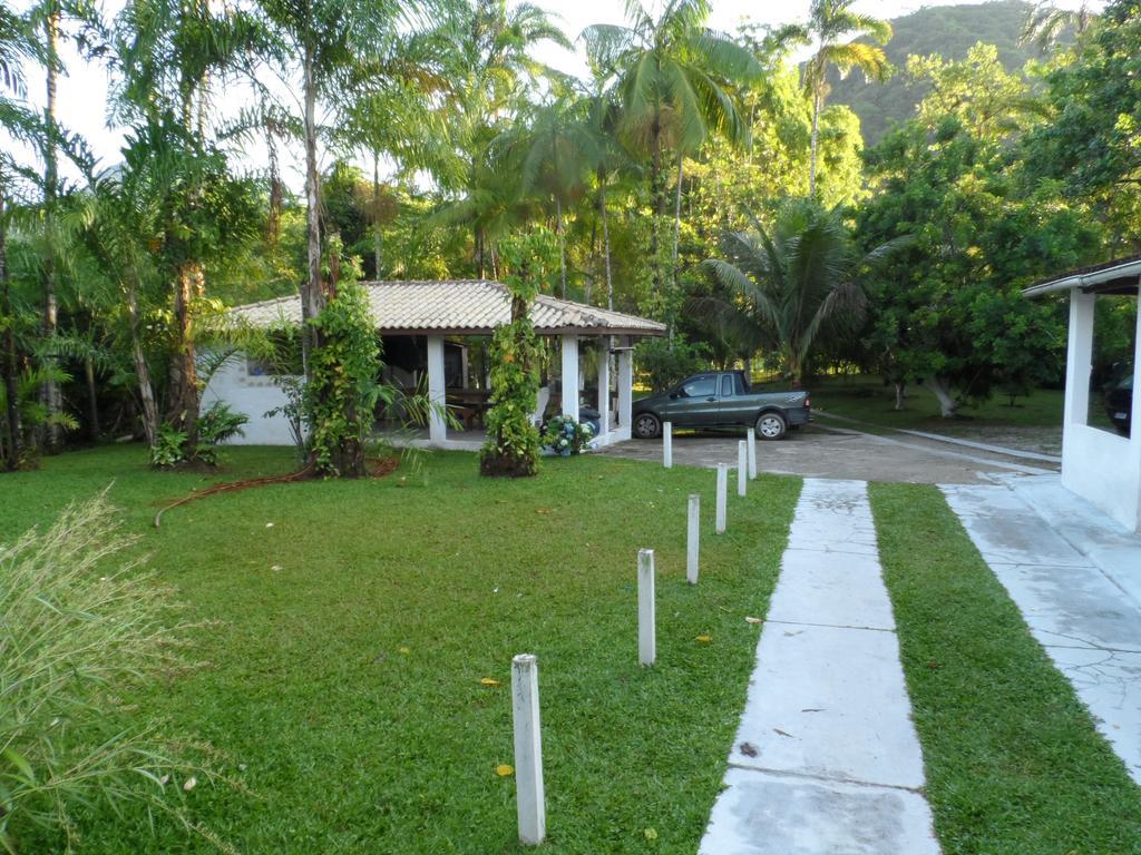 Aptos Familia Com Ar Condicionado Ubatuba Praia Pereque Acu Luaran gambar