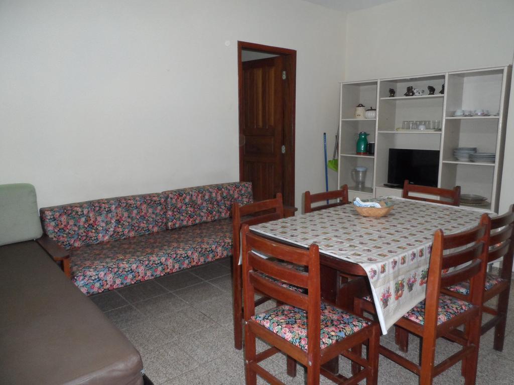 Aptos Familia Com Ar Condicionado Ubatuba Praia Pereque Acu Luaran gambar