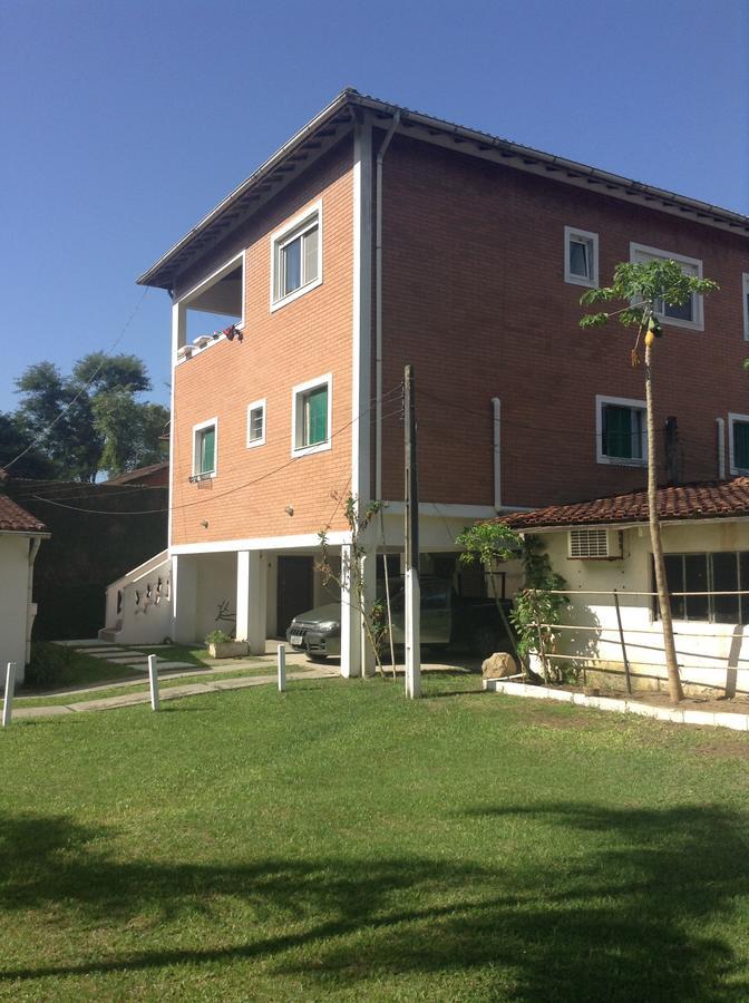 Aptos Familia Com Ar Condicionado Ubatuba Praia Pereque Acu Luaran gambar