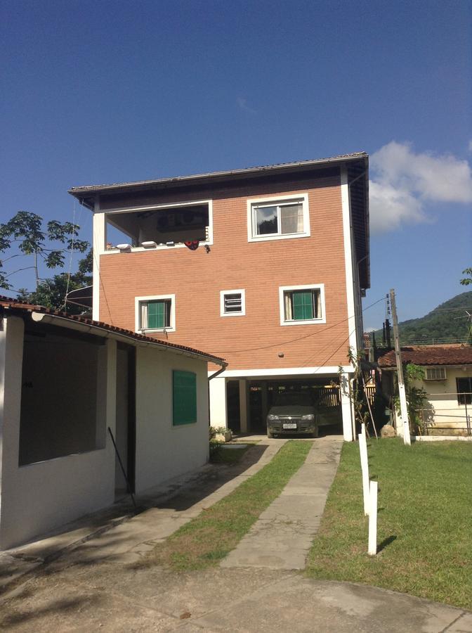Aptos Familia Com Ar Condicionado Ubatuba Praia Pereque Acu Luaran gambar