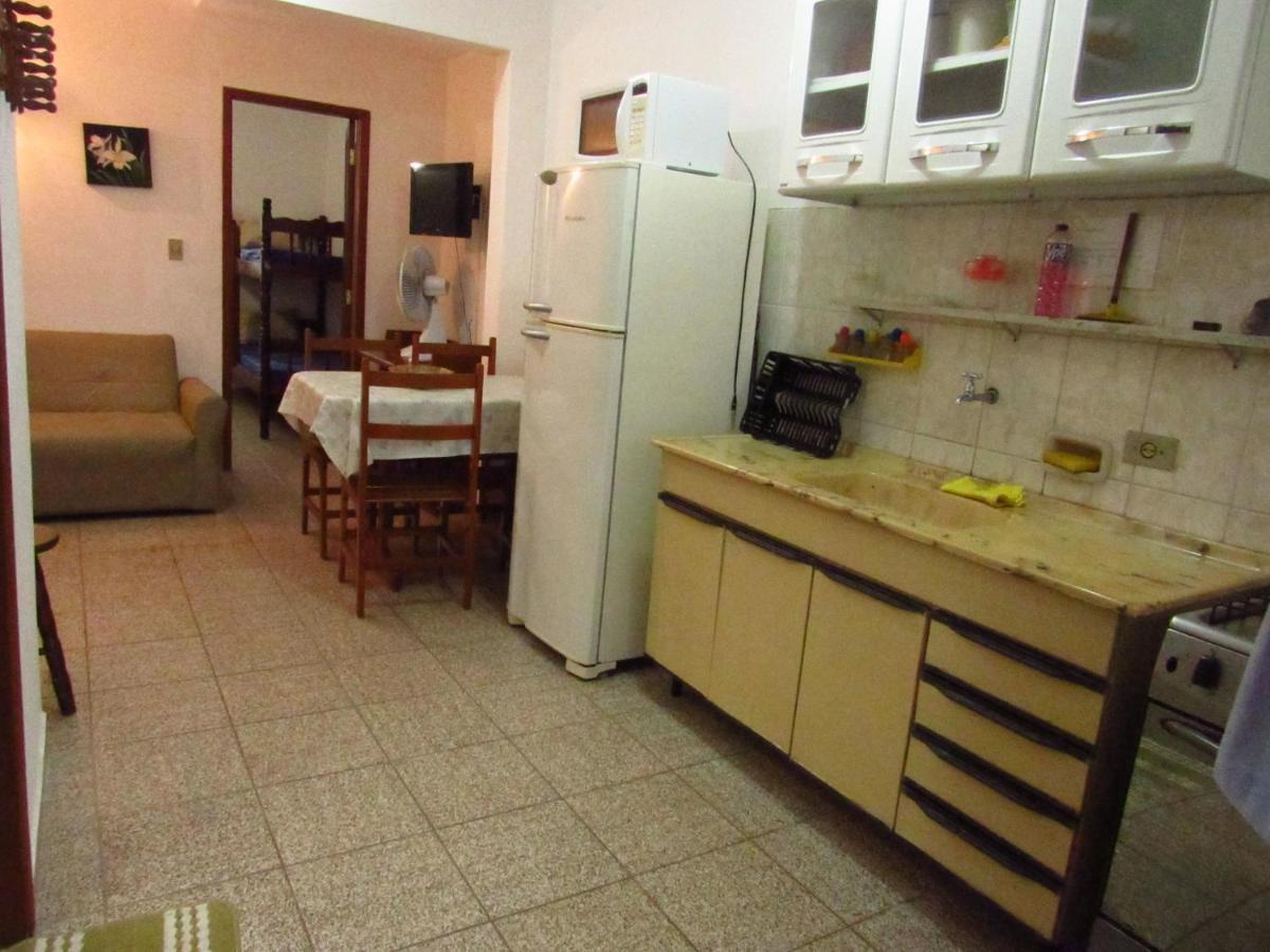 Aptos Familia Com Ar Condicionado Ubatuba Praia Pereque Acu Luaran gambar